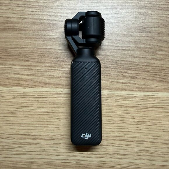 DJI - Osmo Pocket 3 3-Axis Stabilized 4K Handheld Camera - Rotatable Touchscreen - Picture 5 of 14